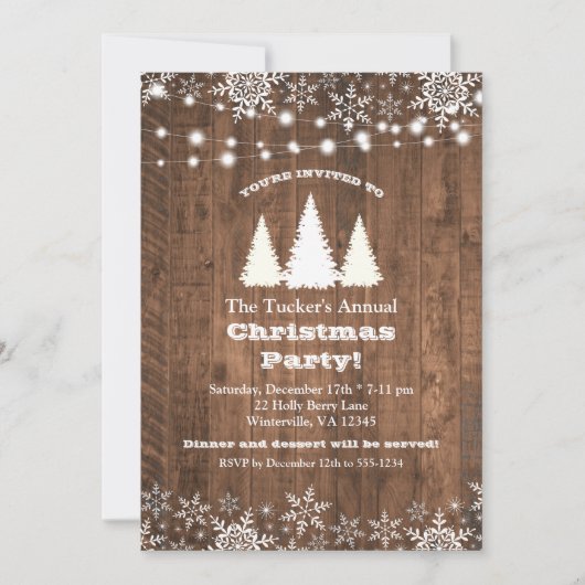 Rustige Pine Trees & String Lights Kerstfeest Kaart (Voorkant)