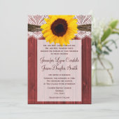 Rustige Sunflower Red Barn Wood Wedding Invites Kaart (Staand voorkant)