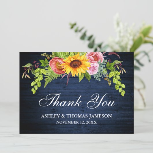 Rustige Trouwblauw Hout Zonnebloem Bloemstuk Bedankkaart (Staand voorkant)