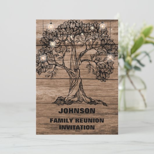 Rustige Wood String Lights & Tree Family Reunion I Kaart (Staand voorkant)