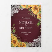 Rustige zonnebloemen Burgundy Wood QR Code Weddens Drieluik Uitnodiging (Cover)