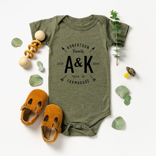 Rustique Arrow Famille Monogramme Ferme