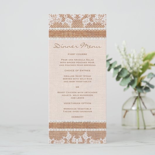 Rustique Burlap & White Lace Menu Slim Dinner (Debout devant)