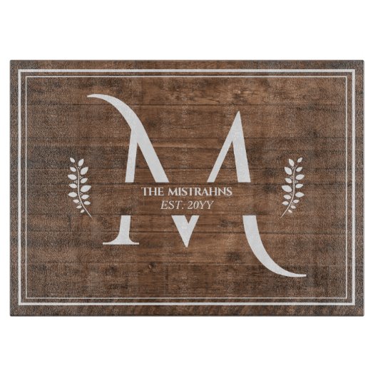 Rustisch en elegant Monogram Faux Hout Snijplank (Voorkant)