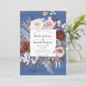 Rustisch Land Blue Wood Floral Bloom Wedding Kaart (Staand voorkant)