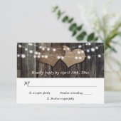 Rustisch landhoutwoord RSVP kaartje (Staand voorkant)