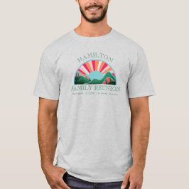 Rustische gezinshereniging in het buitengebergte t-shirt