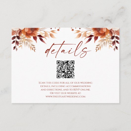Rusty Bourgogne Floral QR Code Trouwdetails Informatiekaartje (Voorkant)