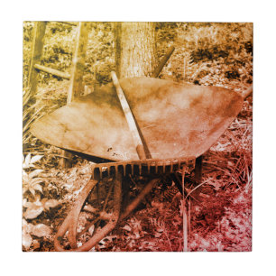 Rusty Garden Tools, zwart en wit Tegeltje