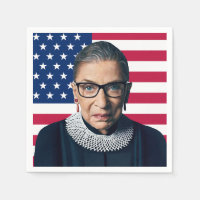 Ruth Bader Ginsburg en de vlag van de VS