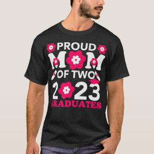 Ruw mam van twee 2023 Graduates Senior Afstuderen T-shirt