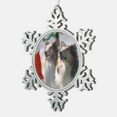Ruwe Collies ontmoeten Kerstmis Tin Sneeuwvlok Ornament (Rechts)