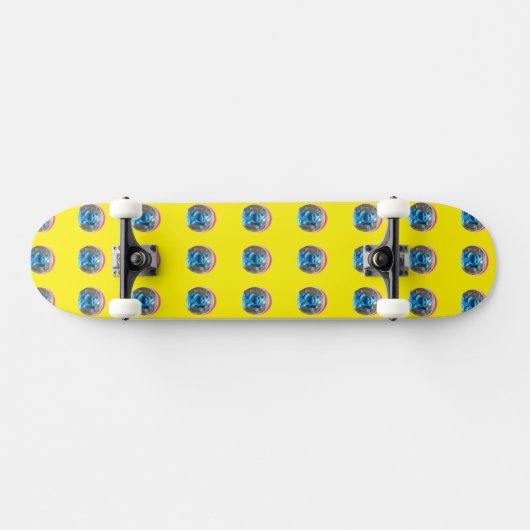 RV Skateboard 2 Gelb Cat Schweiz (Horizontaal)