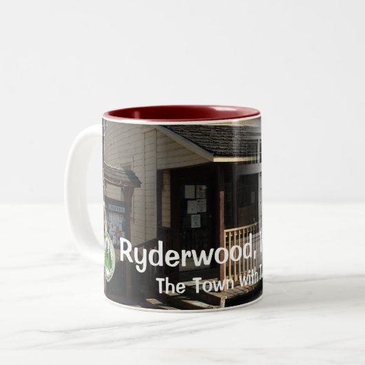 Ryderwood Mug (numéro 3 dans un ensemble de 4) (Devant gauche)