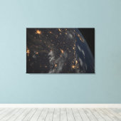 's Avonds licht de stad op de planeet aarde Canvas Afdruk (Insitu (Houten vloer))