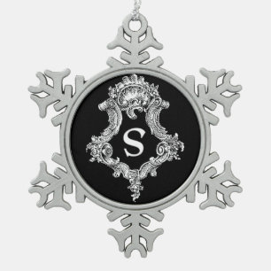 S Monogram Initiaal Ornament