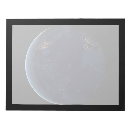 's Nachts licht de stad van de aarde Notitieblok (Voorkant)