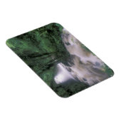 SA, Peru, S.H. Machu Picchu, Cascade en cloud Magneet (Rechterzijde)