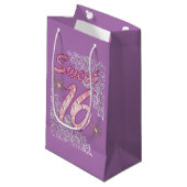 Sac à cadeau d'anniversaire Sweet 16 (Devant Angle)