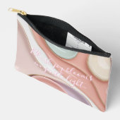 Sac à coudre découpé dans un graphique élégant (Ouvrir)