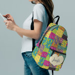 Sac À Dos Imprimé Chaussure et forme du coeur de chou-patchwork pers<br><div class="desc">Un graphisme de couleur crème en forme de coeur avec une bordure imprécise est prêt à être personnalisé avec un nom en écriture bleu marine ou en écriture cursive. Le graphisme cardiaque se trouve face à un arrière - plan joliment illustré à l'allure d'une courtepointe en patchwork de style boho....</div>