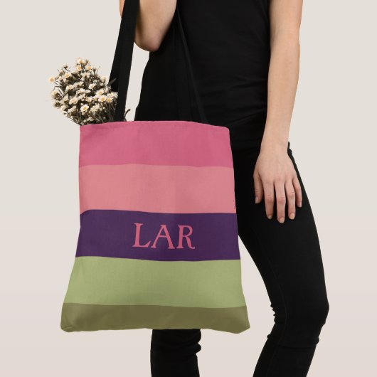 Sac à langer à monogramme rayé Pretty Posies (De près)