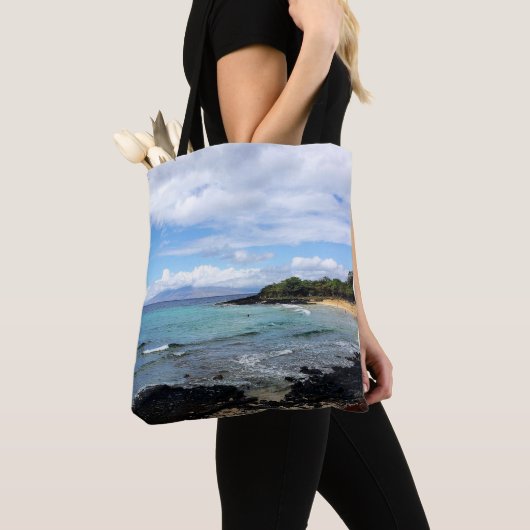 Sac à main de plage sur le thème d'Hawaii (De près)