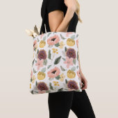 Sac à main géant illustration de fleurs de jardin (De près)
