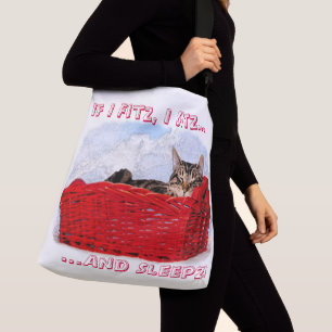 Sac Ajustable Chaton tigré gris de sommeil dans le panier rouge