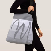 Sac Ajustable Monogramme personnalisé M Motif rayé gris blanc (De près)