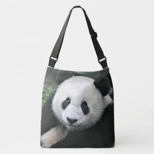 Sac Ajustable Panda géant dans une calme prairie verte