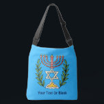 Sac Ajustable Persian Magen David Menorah<br><div class="desc">Cette image a été adaptée à partir d'un carrelage juif perse antique et présente une menorah avec un Magen David (Étoile de David) encadré de branches d'olivier. Les imperfections de l'image originale peinte à la main ont été conservées. Ajoutez votre propre texte. Vous pouvez choisir une autre couleur arrière -...</div>