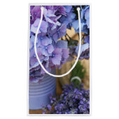 Sac cadeau à fleurs violettes (Devant)