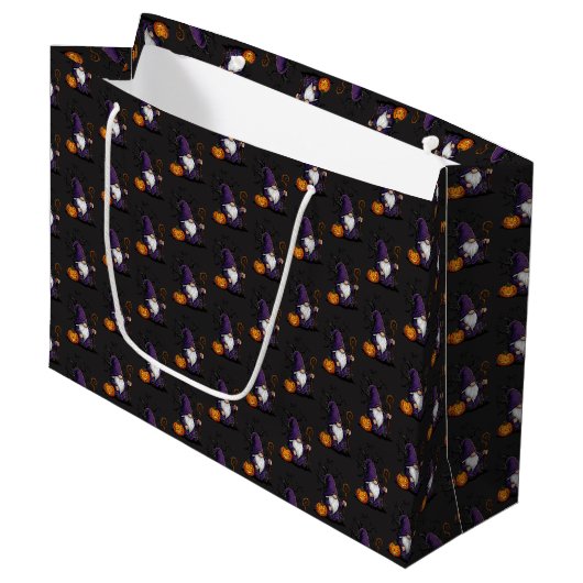 Sac cadeau de gnome d'Halloween (Devant Angle)