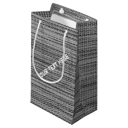 Sac Cadeau en Tissu Gris Faux avec Texte Personnal (Devant Angle)