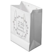 Sac Cadeau Moyen 25e anniversaire du Mariage d'argent Ivy Wreath (Devant Angle)