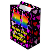 Sac Cadeau Moyen 42e anniversaire : Amour Hearts Motif, Arc en ciel (Dos Angle)