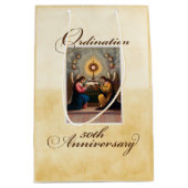 Sac Cadeau Moyen 50e anniversaire d'ordination Anges à l'autel (Devant)