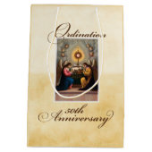 Sac Cadeau Moyen 50e anniversaire d'ordination Anges à l'autel (Dos)