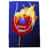 Sac Cadeau Moyen 50e anniversaire Pickleball Paddle en feu (Devant)