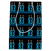 Sac Cadeau Moyen 83e anniversaire avec bougies (Dos)