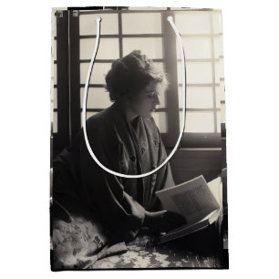 Sac Cadeau Moyen Actrice de cinéma vintage lisant à la japonaise
