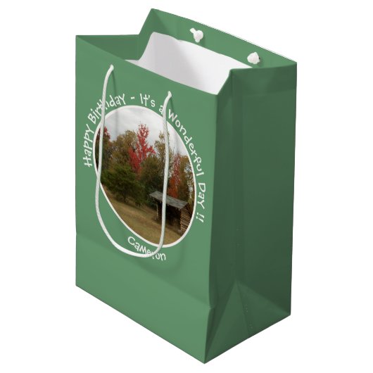 Sac Cadeau Moyen Adirondack Lean-to en automne Anniversaire Article (Devant Angle)