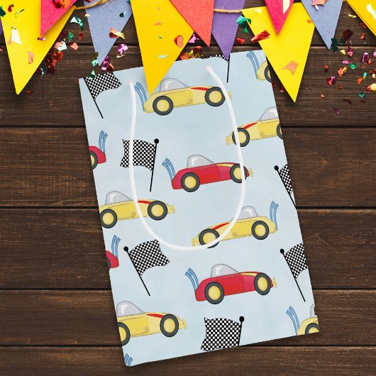 Sac Cadeau Moyen Anniversaire Boy Whimsical Race Cars mignon Motif