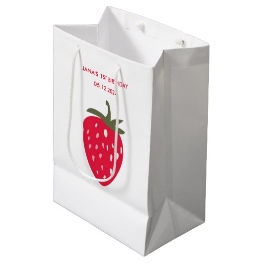 Sac Cadeau Moyen Anniversaire de la fraise douce (Devant Angle)