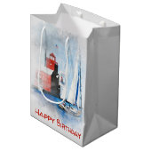 Sac Cadeau Moyen Anniversaire Red Michigan Lighthouse avec voilier (Devant Angle)