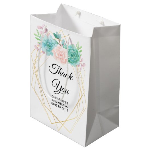 Sac Cadeau Moyen Aquarelle rose et vert moderne Mariage Succulent (Devant Angle)