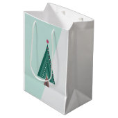 Sac Cadeau Moyen Arborescence à feuillage persistant (Devant Angle)