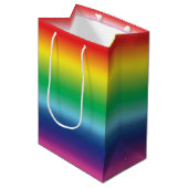 Sac Cadeau Moyen Arc-en-ciel moderne ombre dégradé motif lgbt pride (Devant Angle)