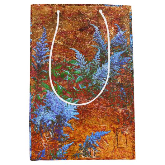 Sac Cadeau Moyen Astilbe Dusty Blue à bord (Devant)